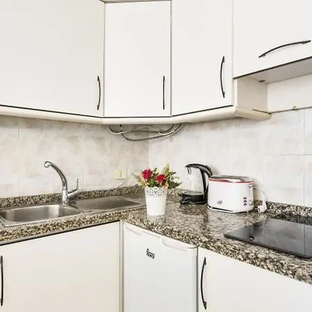 415 Borinquen Ocean View & Free Wifi Playa Feñabe