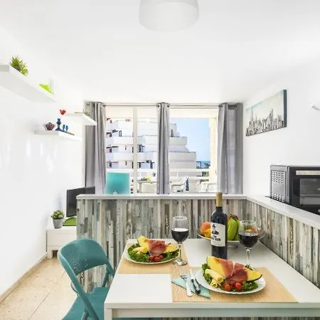 415 Borinquen Ocean View & Free Wifi Appartamento Playa Feñabe